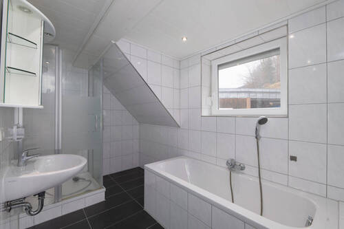 Badezimmer DG - 