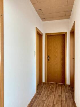 Flur - 3 Zimmer Etagenwohnung in Rosenthal am Rennsteig