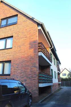 Rechte Seitenansicht - Mehrfamilienhaus, Wohnhaus in Garbsen zum Kaufen