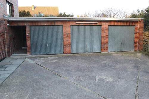 Rückwärtiger Garagenhof - 