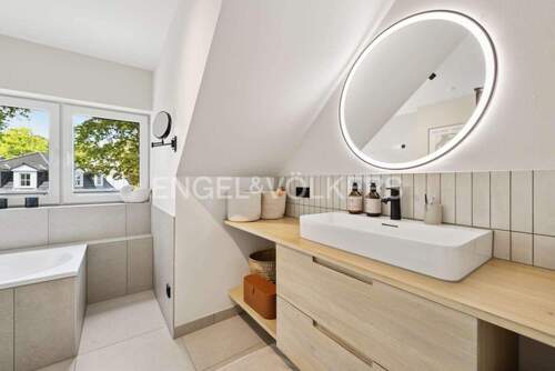 Waschtisch im Obergeschoss - 