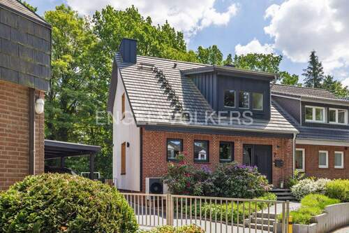 Nordwestansicht - 4 Zimmer Reihenendhaus zum Kaufen in Großhansdorf