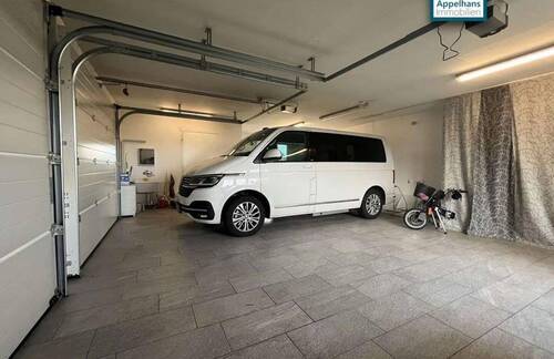 Doppelgarage mit Fenster - 