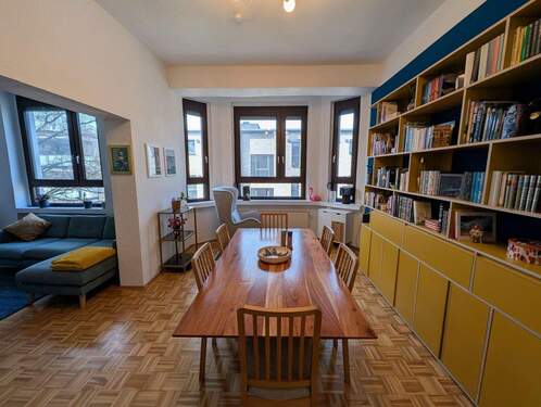 Ess- und Wohnzimmer - 4 Zimmer Etagenwohnung zum Kaufen in Essen