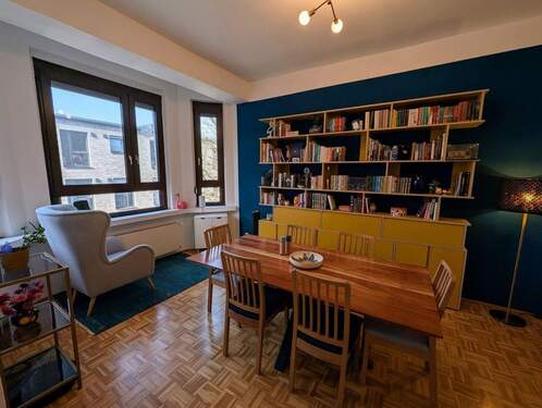 Esszimmer mit Erker - 4 Zimmer Etagenwohnung in Essen