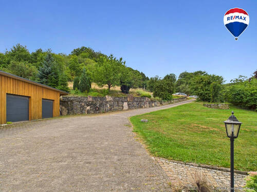 RE/MAX Immobilien DeLux Haus Ayl - Einfamilienhaus mit 262,00 m² in Ayl zum Kaufen