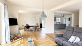 Wohn-/Esszimmer - 