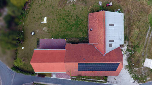 Luftaufnahme - Mehrfamilienhaus, Wohnhaus mit 270,00 m² in Friedeburg zum Kaufen