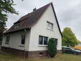 3 - 6 Zimmer Einfamilienhaus in Boffzen