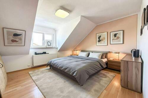 Schlafzimmer digital eingerichtet - 