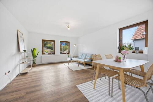 Wohn- und Esszimmer - 
