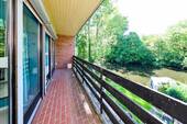 ...Zugang zum Balkon - 