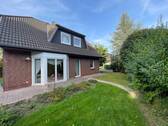 Einfamilienhaus mit gepflegtem Grundstück - Einfamilienhaus mit 120,00 m² in Reddelich zum Kaufen
