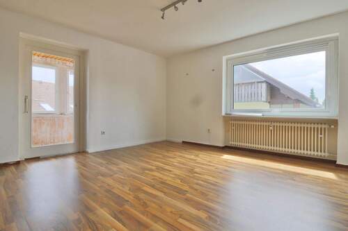 Wohnbereich - 2 Zimmer Etagenwohnung zum Kaufen in Braunlage