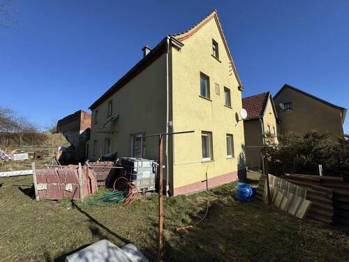 seitliche Hausansicht - 