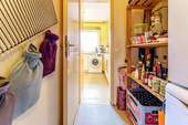 Vorratskammer/Küche - 