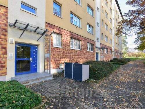 Hauseingang - 3 Zimmer Etagenwohnung in Chemnitz