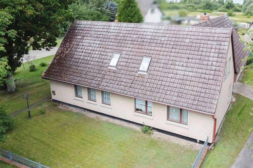 Außenansicht - 6 Zimmer Einfamilienhaus in Fuhlendorf