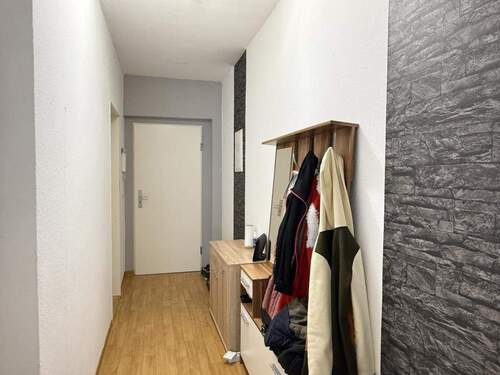 Flur - Etagenwohnung mit 53,00 m² in Lehesten zur Miete