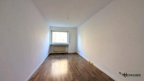 Zimmer 1 - Etagenwohnung mit 74,80 m&sup2; in München zur Miete