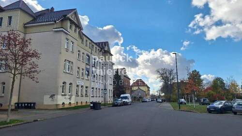 Blick in die Bahnhofstraße - Mikrolage - Grundstück in Taucha zum Kaufen