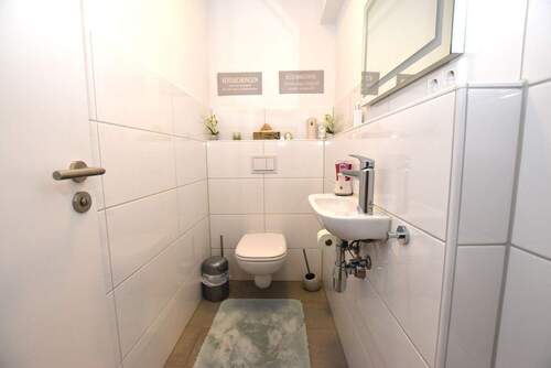 Gäste-WC.JPG - 