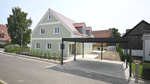 Fertig für Ihren Einzug - 4 Zimmer Doppelhaushälfte zur Miete in Deining / Siegenhofen