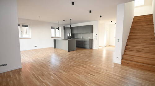 Offenes Wohnen - 4 Zimmer Doppelhaushälfte in Deining / Siegenhofen