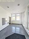 Eingangsbereich /Vorraum - 5 Zimmer Büro zum Kaufen in Reutlingen
