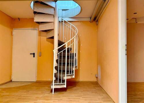 Wendeltreppe, Zugang Haus UG - 