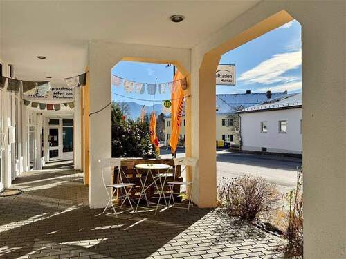 Galerie mit Bergblick - 