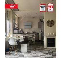 Ihr neues Zuhause: Charmante 4-Zimmer-Altbauwohnung mit großem Garten - Essen Karnap