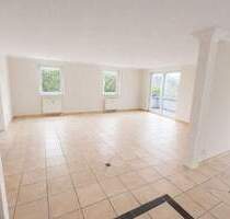 Großzügige EG-Wohnung mit Balkon + Garage in begehrter Lage von Wallerfangen