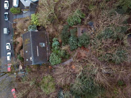 Grundstück am Venusberg mit Altbestand (Luftansicht) - Naturnahes Baugrundstück mit Aussicht am Fuße des Venusbergs