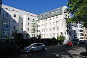Außenansicht.JPG - Direkt am Fürther Stadtpark: 2-Zimmer-Wohnung mit kleiner Terrasse zu vermieten!