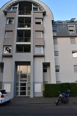 Außenansicht.JPG - Etagenwohnung mit 66,10 m&sup2; in Fürth zur Miete