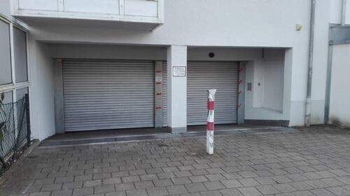 Zufahrt Tiefgarage - 