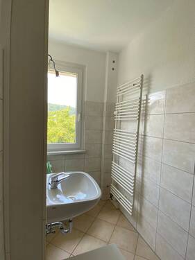 Bad - 2 Zimmer Etagenwohnung in Gera