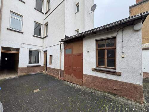 Anbau Waschhaus - Nebengelass - 5 Zimmer Mehrfamilienhaus, Wohnhaus zum Kaufen in Eisenberg