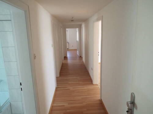 Bild 3 - 3 Zimmer Etagenwohnung in Lappersdorf