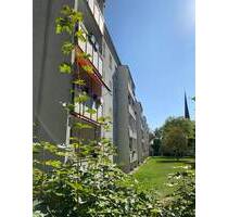 ***Renovierte 4-Wohnung | Neuwertiges Bad | EBK | Süd-Westbalkon*** - Gera Langenberg