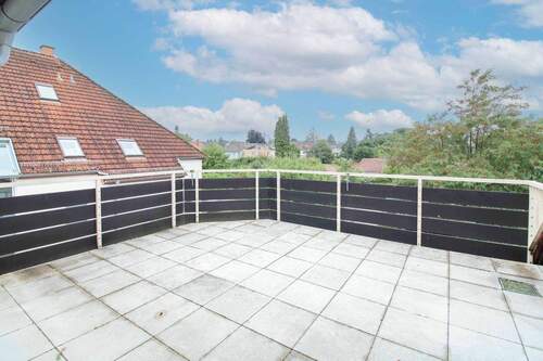 Balkon - 3 Zimmer Einfamilienhaus zum Kaufen in Oberursel (Taunus)