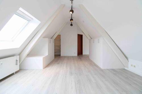 Schlafzimmer 3.OG (4) - 