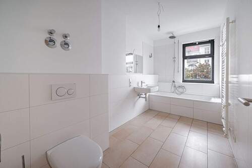 Großes Badezimmer - 