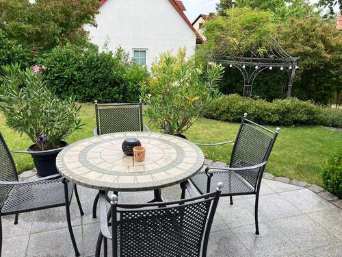 Teilüberdachte Terrasse - Schmuckstück in Pruppach - EFH mit herrlichem Garten