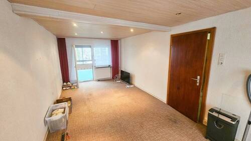 Wohn-/Esszimmer - 