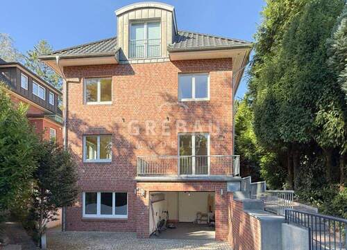 Außenansicht - Großes Familienhaus mit Einliegerwohnung, Sauna, Garage und herrlichem Garten