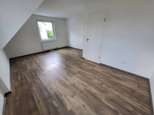 Schlafzimmer OG.jpg - 