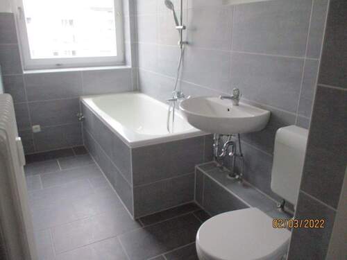 Wannenbad - 2 Zimmer Etagenwohnung zur Miete in Salzgitter