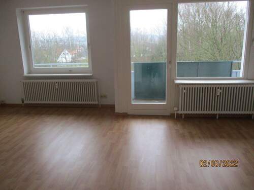 Wohnzimmer - 2 Zimmer Etagenwohnung in Salzgitter